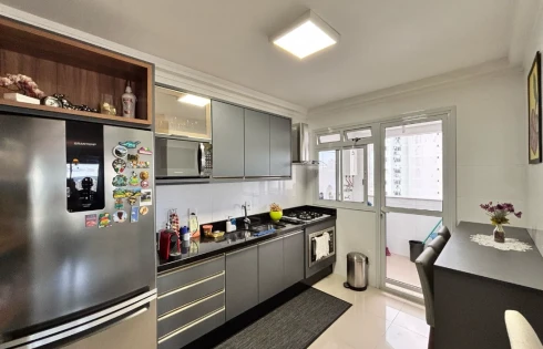 Apartamento em Barreiros, São José