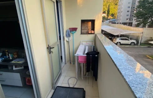 Apartamento em Ponta de Baixo, São José