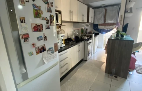 Apartamento em Ponta de Baixo, São José