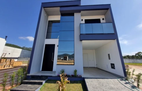 Casa em Beira Rio, Biguaçu