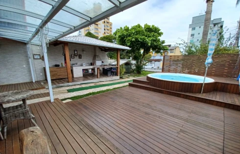 Casa em Barreiros, São José