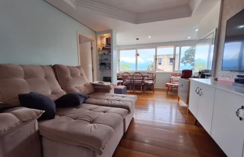 Casa em Ponta de Baixo, São José
