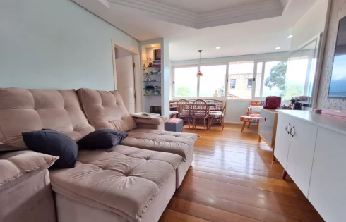 Casa em Ponta de Baixo, São José