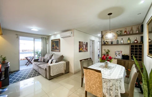 Apartamento em Barreiros, São José