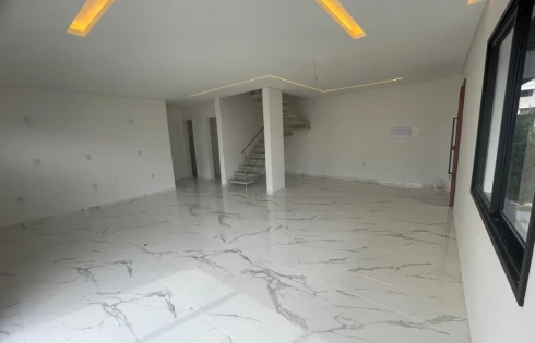 Sobrado geminado em Pagani, Palhoça