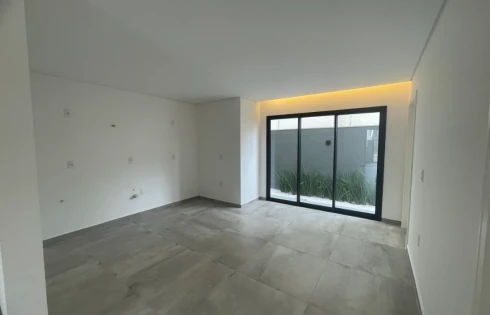 Sobrado geminado em Pagani, Palhoça
