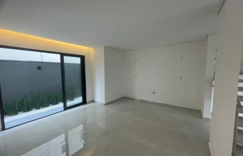 Sobrado geminado em Pagani, Palhoça