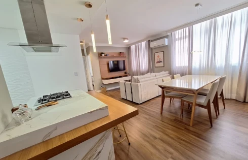 Apartamento em Agronômica, Florianópolis