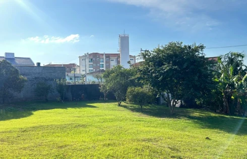 Terreno em Centro, São José
