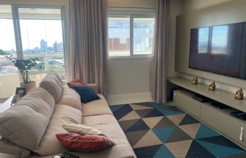 Apartamento em Nossa Senhora do Rosário, São José
