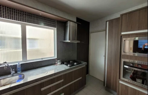 Apartamento em Capoeiras, Florianópolis
