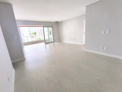Apartamento em Barreiros, São José