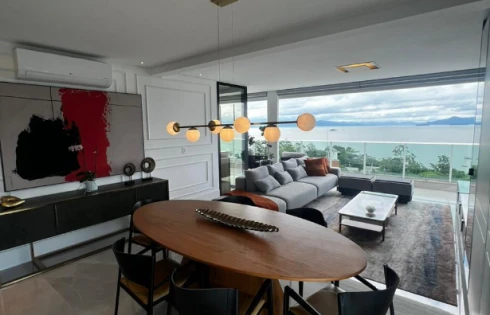 Apartamento em Agronômica, Florianópolis