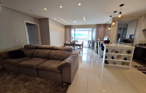 Apartamento em Barreiros, São José
