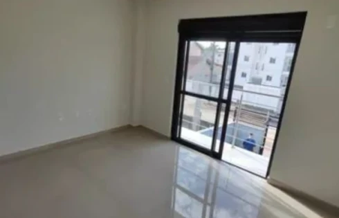 Sobrado geminado em Aririú, Palhoça