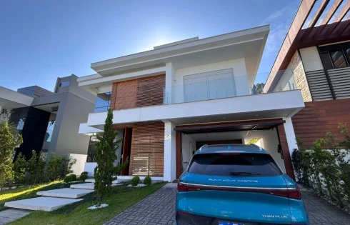 Casa com 3 quartos em Pedra Branca, Palhoça