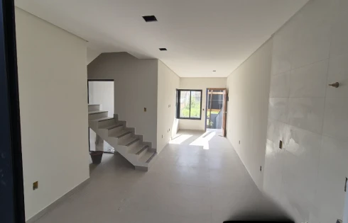 Sobrado geminado em Bela Vista, Palhoça