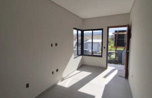 Sobrado geminado em Bela Vista, Palhoça