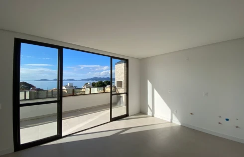 Cobertura em Balneário do Estreito, Florianópolis