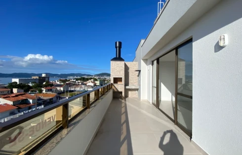 Cobertura em Balneário do Estreito, Florianópolis