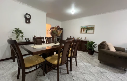 Apartamento em Bom Abrigo, Florianópolis