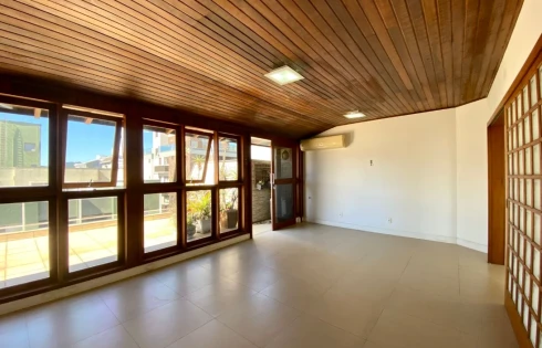Cobertura em Coqueiros, Florianópolis