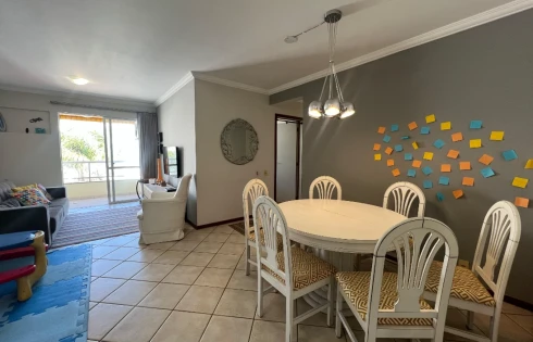 Apartamento em Bom Abrigo, Florianópolis