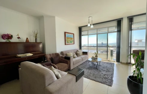 Cobertura em Balneário, Florianópolis