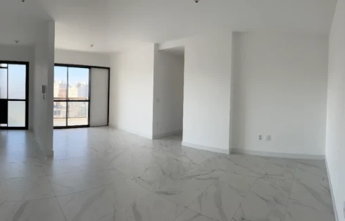 Apartamento em Kobrasol, São José