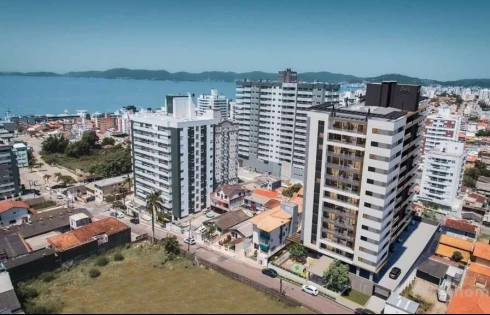 Apartamento em Barreiros, São José