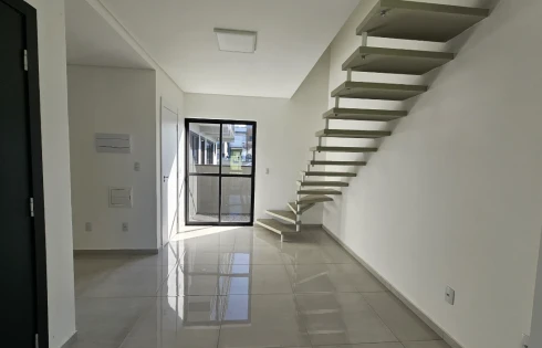 Sobrado geminado em Bela Vista, Palhoça