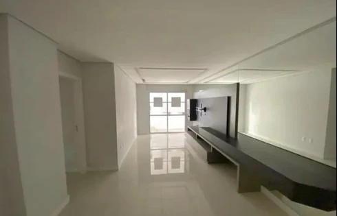 Apartamento em Barreiros, São José