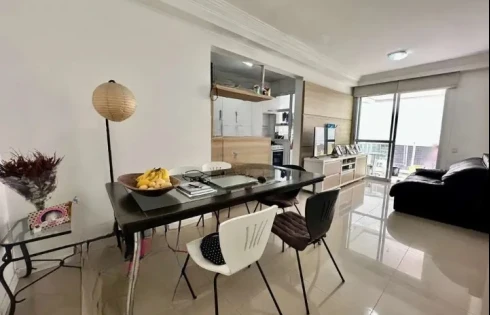 Apartamento em Coqueiros, Florianópolis