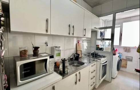 Apartamento em Coqueiros, Florianópolis