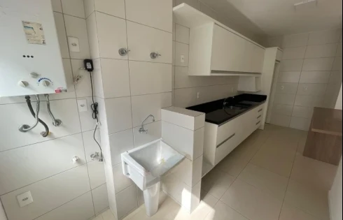 Apartamento em Kobrasol, São José