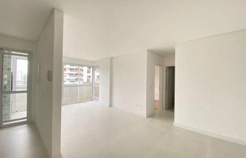 Apartamento em Kobrasol, São José