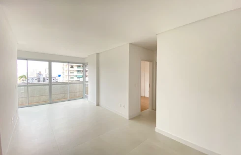 Apartamento em Kobrasol, São José