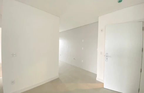 Apartamento em Kobrasol, São José