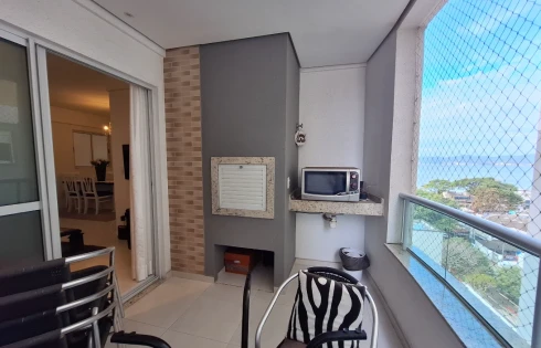 Apartamento em Barreiros, São José