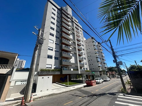 Apartamento em Barreiros, São José