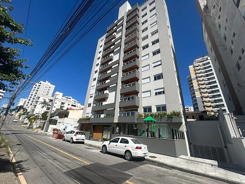 Apartamento em Barreiros, São José
