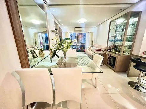 Apartamento em Coqueiros, Florianópolis