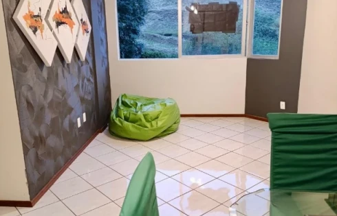 Apartamento em Coqueiros, Florianópolis