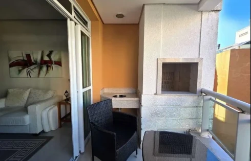 Apartamento em Carvoeira, Florianópolis