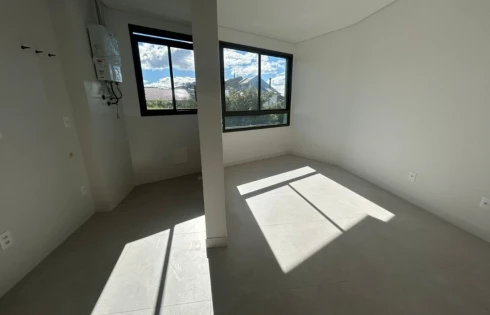 Apartamento em Carvoeira, Florianópolis