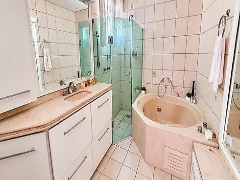 Apartamento 3 Suítes e 2 Vagas na Trompowsky - Centro - Foto 17