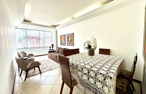 Apartamento em Kobrasol, São José