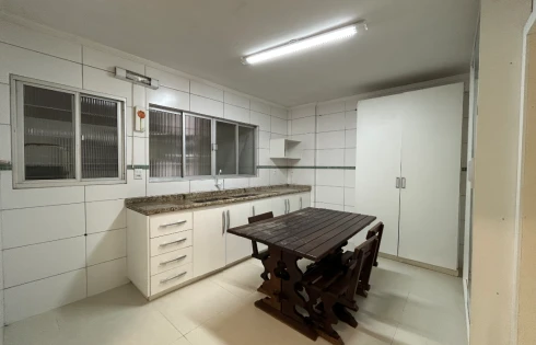 Apartamento em Ponta de Baixo, São José