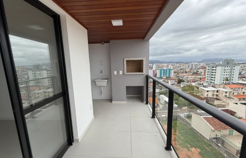 Apartamento em Barreiros, São José