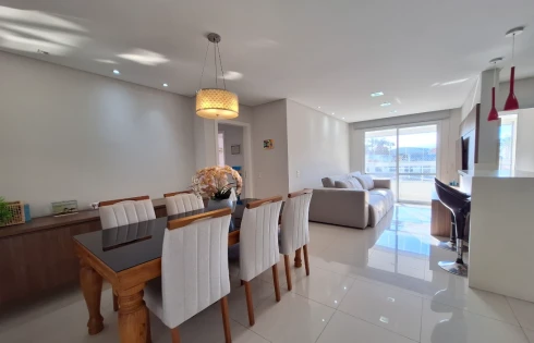 Apartamento em Barreiros, São José